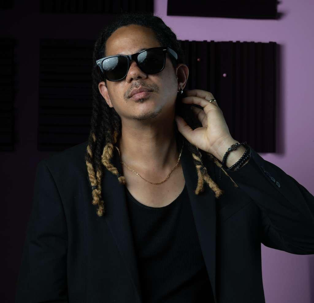 cinematic videographer in Allentown PA filming an event